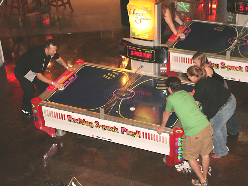 243_gameworks-3puck