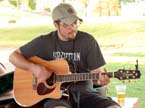 510_picnic-guitar